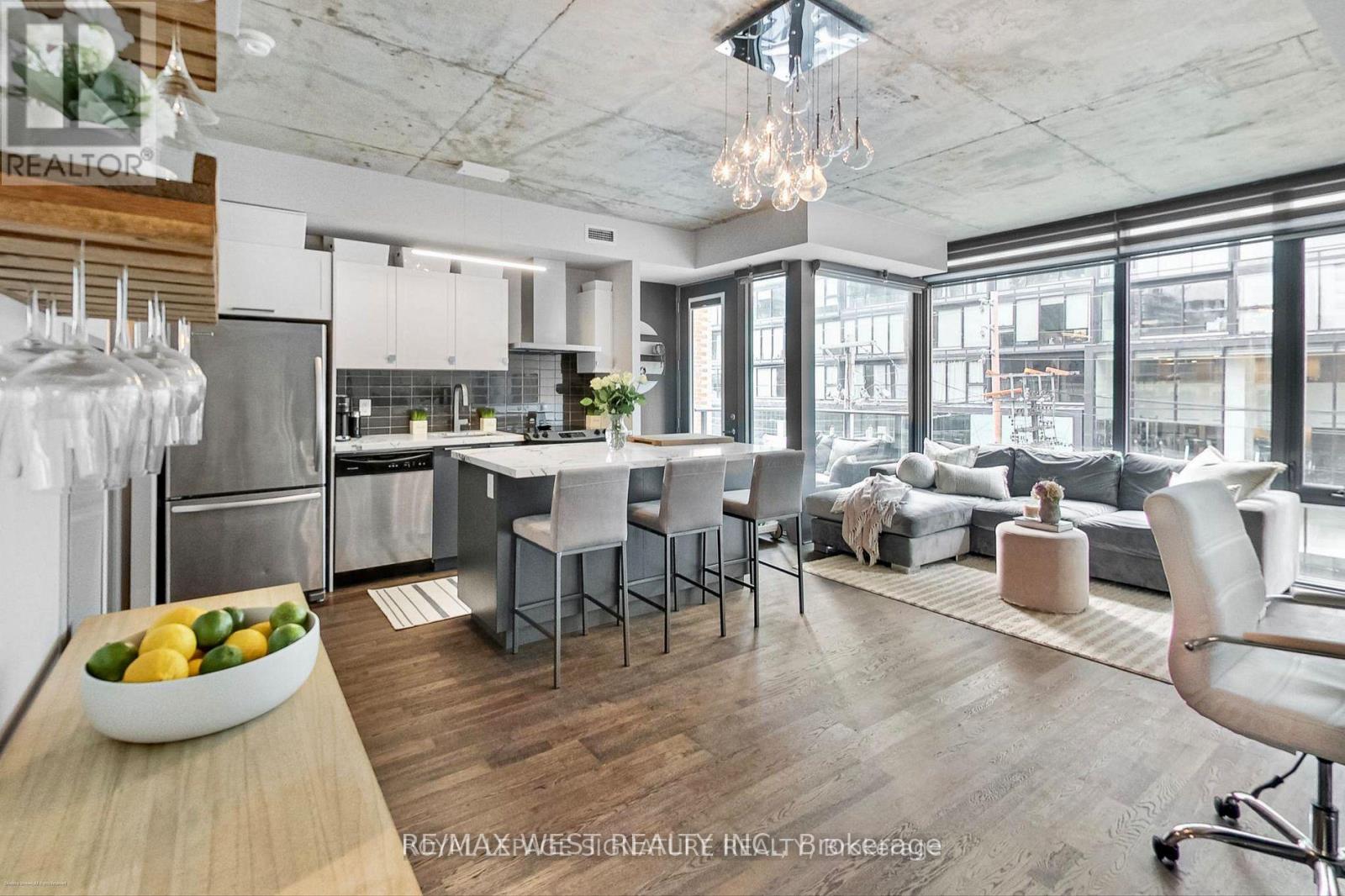 310 - 650 King Street W, Toronto, Ontario  M5V 0H6 - Photo 3 - C12323633