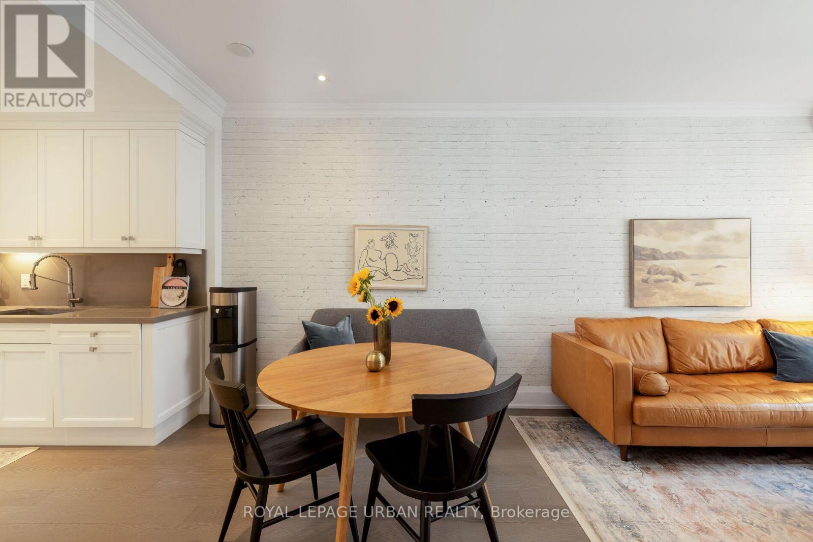 Property at 223 - 1900 BAYVIEW AVENUE image 5