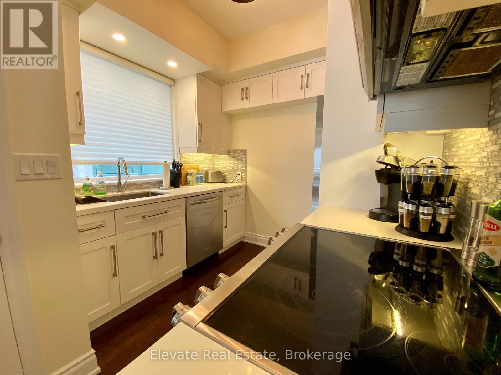 Uph 1 - 55 Bloor Street E, Toronto, Ontario  M4W 1A9 - Photo 11 - C12326776
