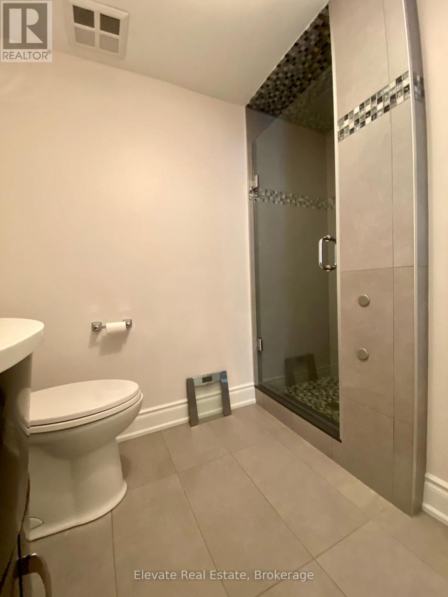 Uph 1 - 55 Bloor Street E, Toronto, Ontario  M4W 1A9 - Photo 16 - C12326776