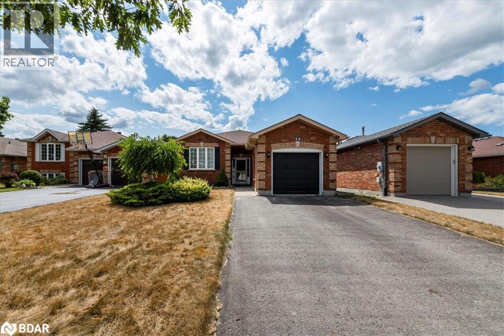 12 Revelstoke Court, Barrie, Ontario L4N 8X7 - Photo 2 - 40756718