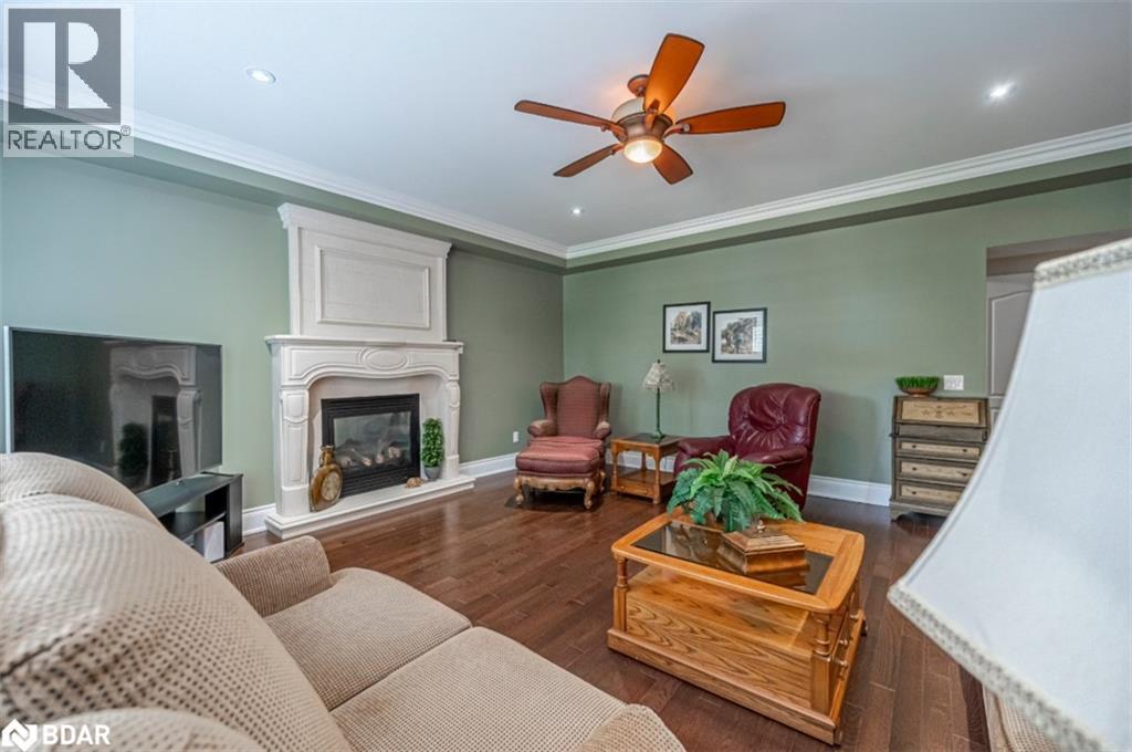 31 Plunkett Court, Barrie, Ontario  L4N 6M3 - Photo 10 - 40757765