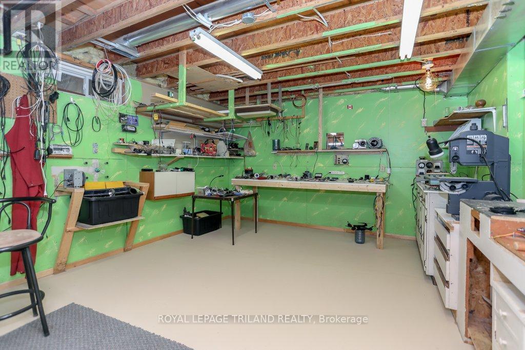 14 Poplar Street, Dutton/dunwich, Ontario  N0L 2M0 - Photo 41 - X12326902