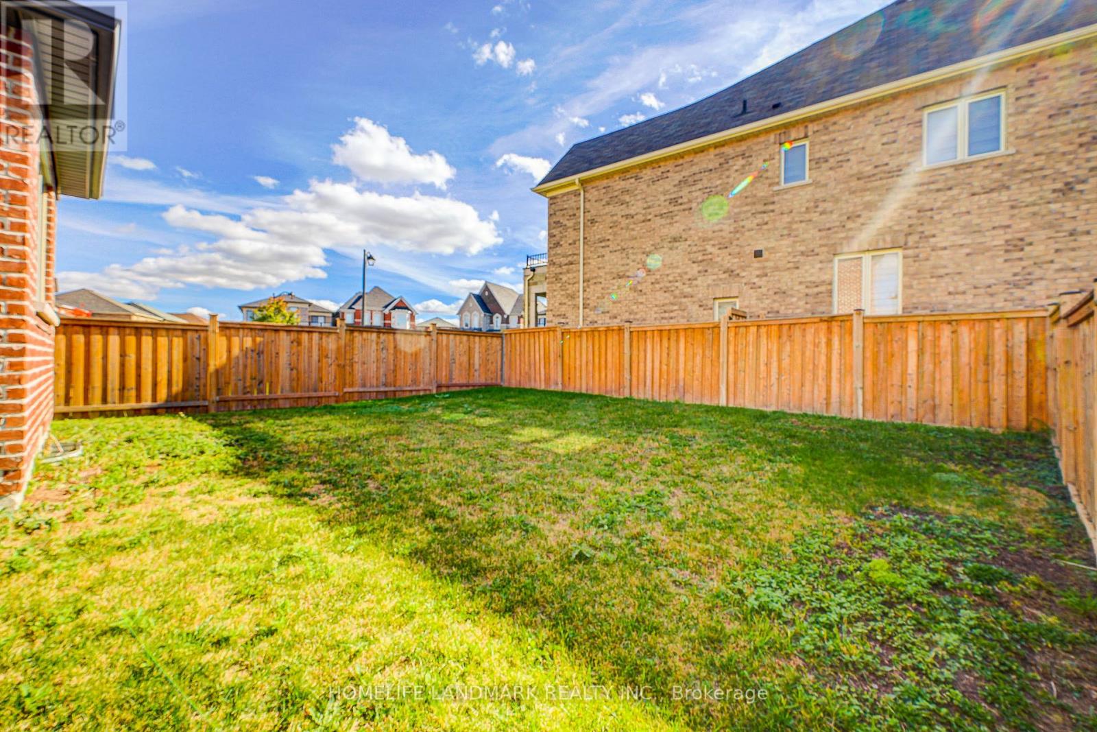 175 Scrivener Drive, Aurora, Ontario  L4G 0Y9 - Photo 46 - N12326727