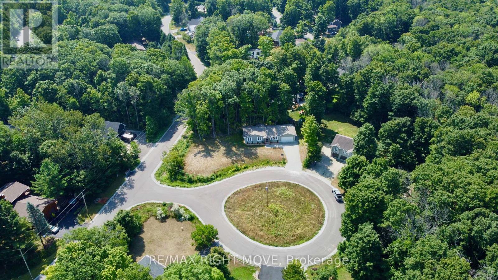 1 Ojibway Court, Tiny, Ontario  L9M 0B2 - Photo 8 - S12326802