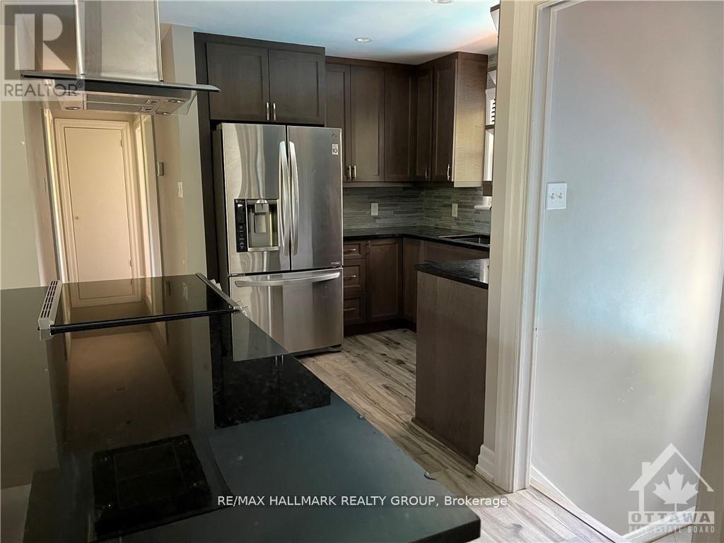38 Capilano Drive, Ottawa, Ontario  K2E 6G4 - Photo 3 - X12326917
