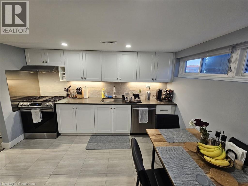 141 Marcella Crescent Unit# Lower Level, Hamilton, Ontario  L9K 6G2 - Photo 7 - 40757757