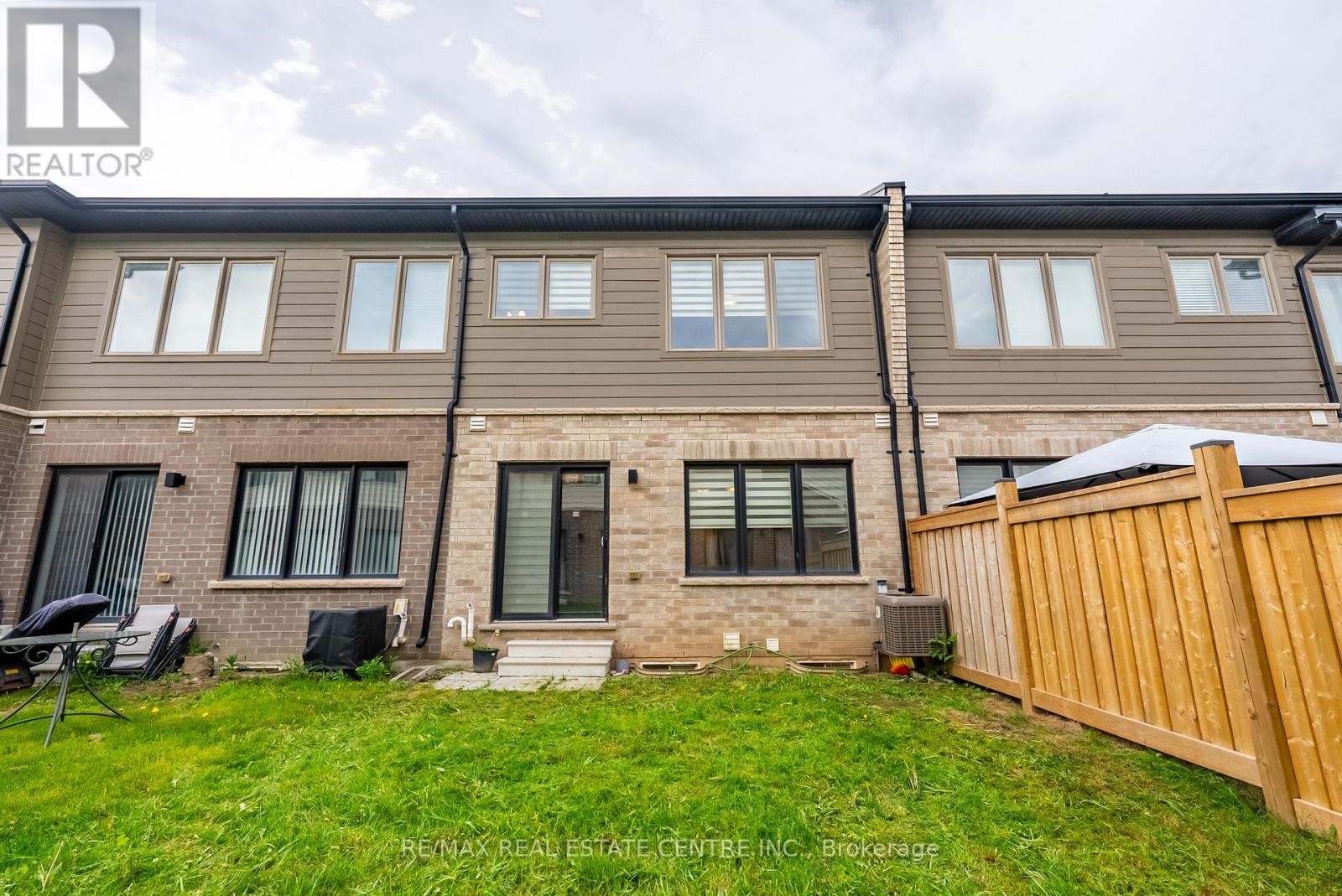 391 Athabasca Common, Oakville, Ontario  L6H 0R5 - Photo 44 - W12326836