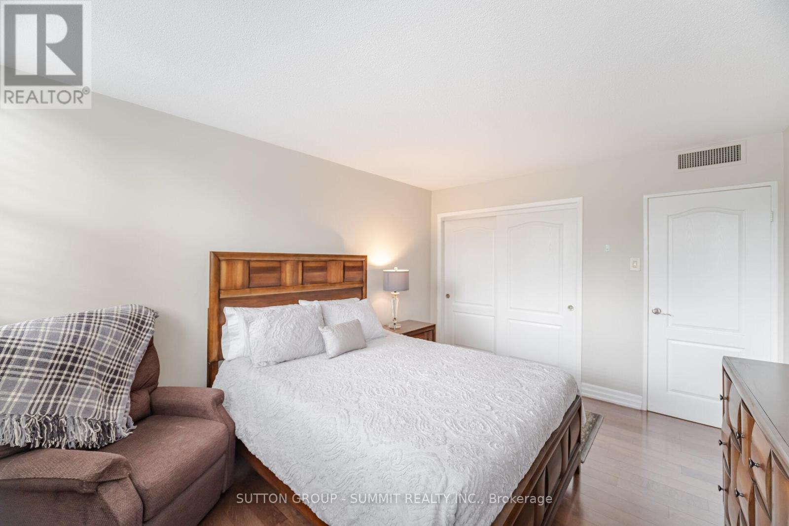 316 - 1333 Bloor Street, Mississauga, Ontario  L4Y 3T6 - Photo 18 - W12326843