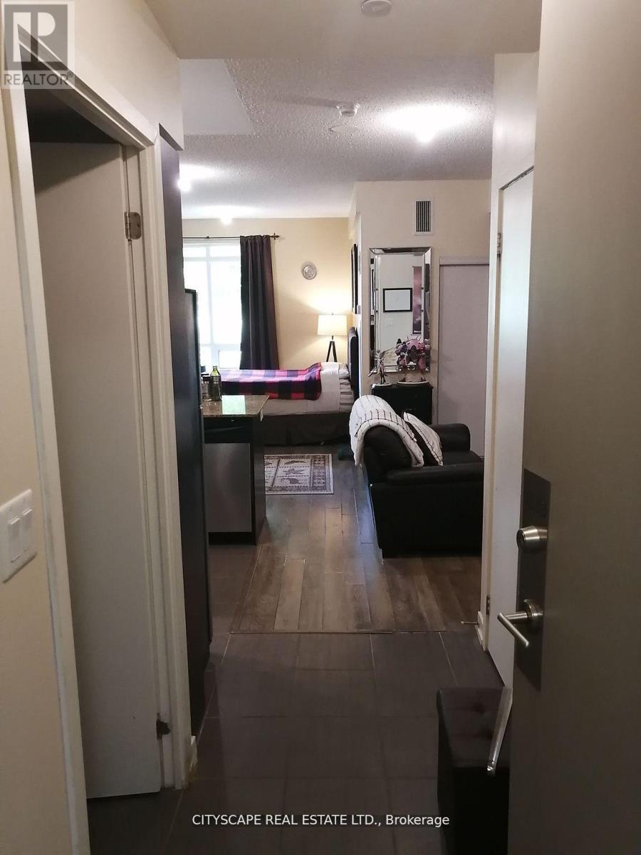 Property at 103 - 816 LANSDOWNE AVENUE image 2