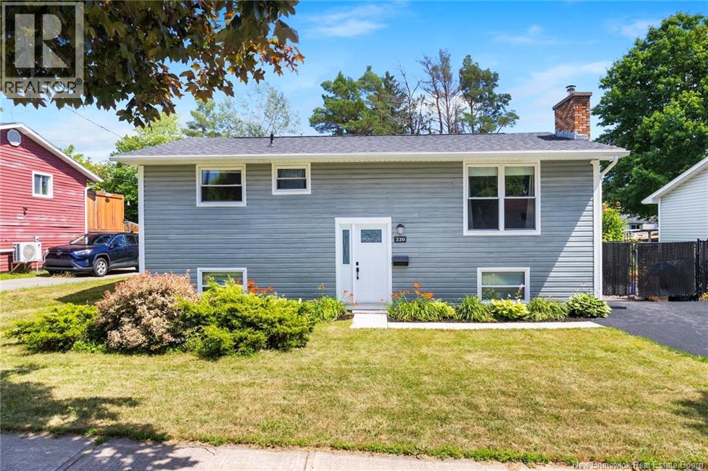 Property at 220 MCKEEN Street image 1