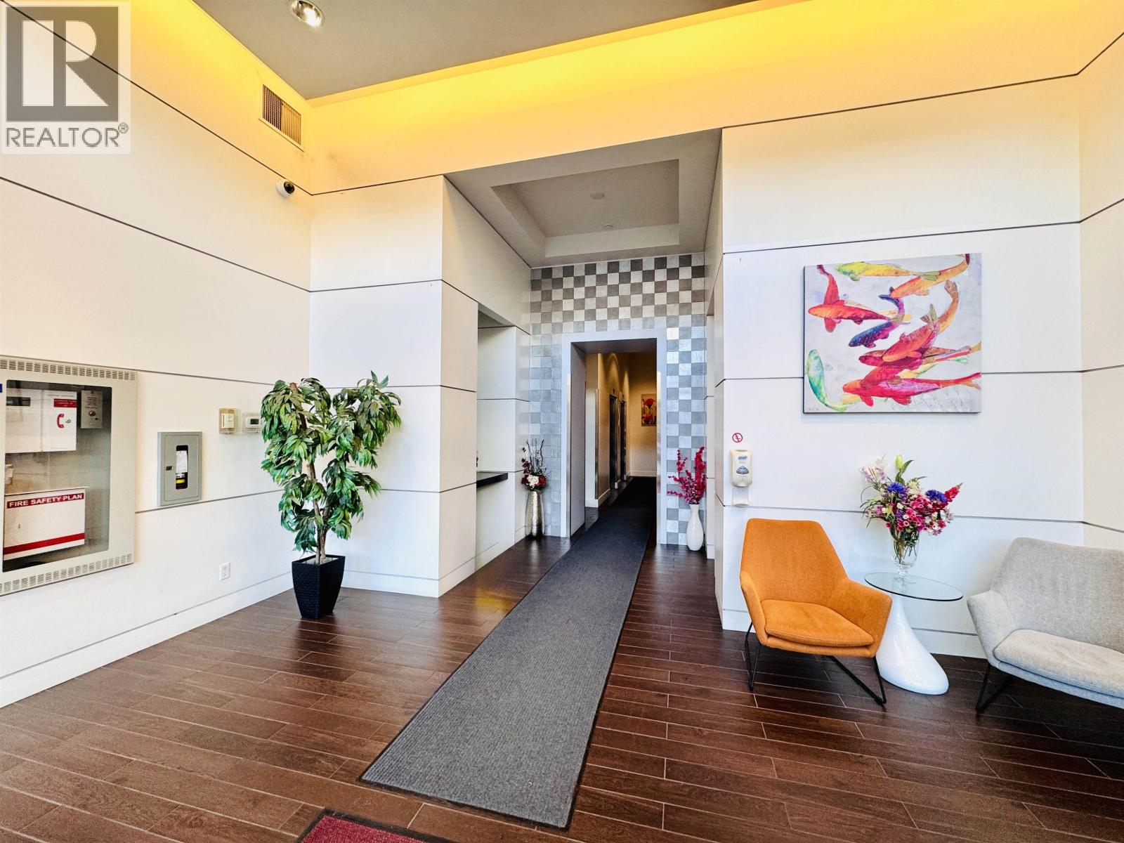 Listing Picture 2 of 2 : 1703/05 6733 BUSWELL STREET, Richmond / 烈治文 - 魯藝地產 Yvonne Lu Group - MLS Medallion Club Member