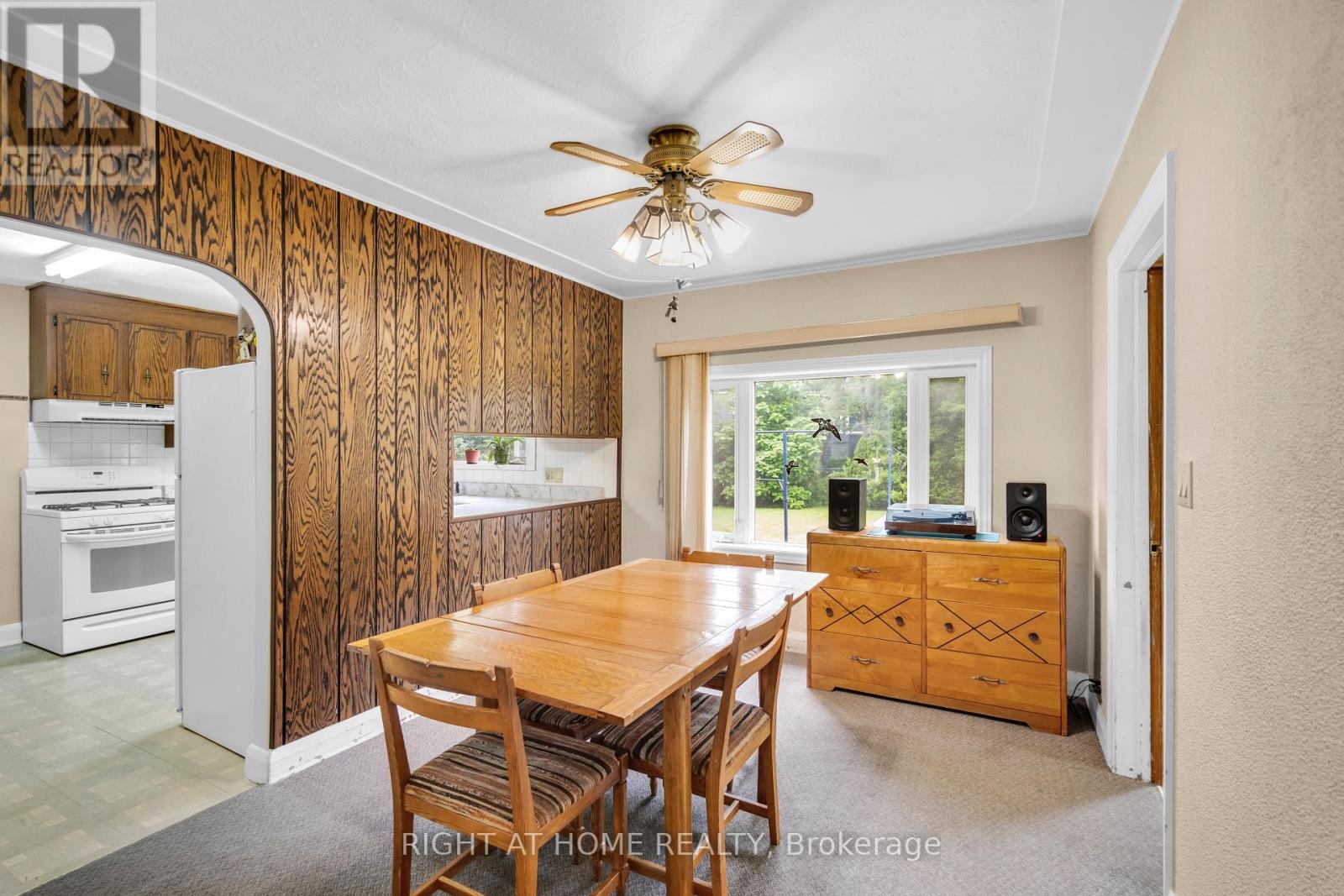 265 Fiddlers Green Road, Hamilton, Ontario  L9G 1W9 - Photo 17 - X12326696