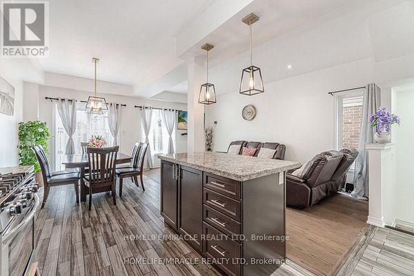 24 Kingsborough Drive, Hamilton, Ontario  L0R 1P0 - Photo 12 - X12326791