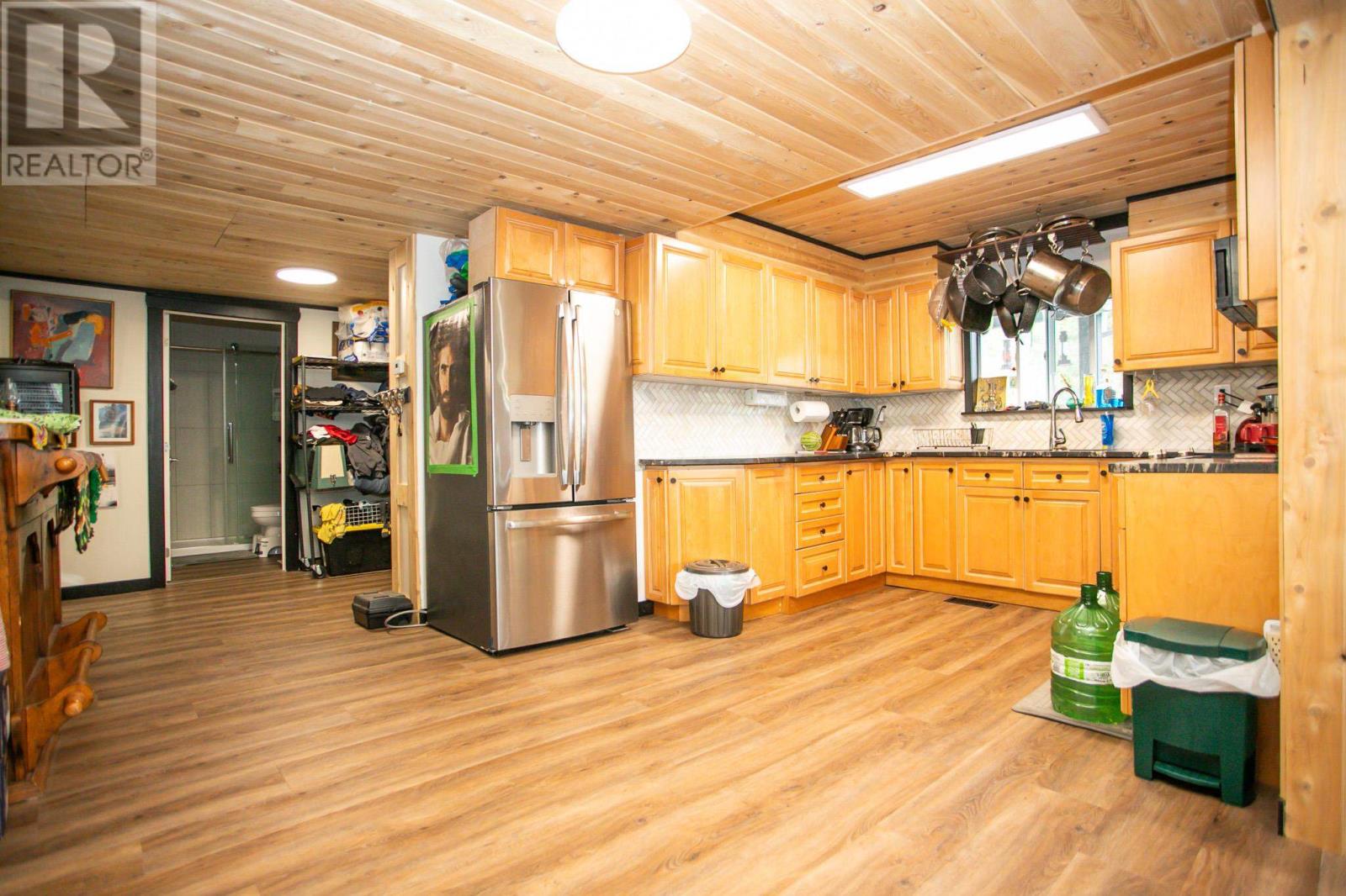 5404 Milford Haven Rd, Hilton Beach, Ontario  P0R 1J0 - Photo 25 - SM252164