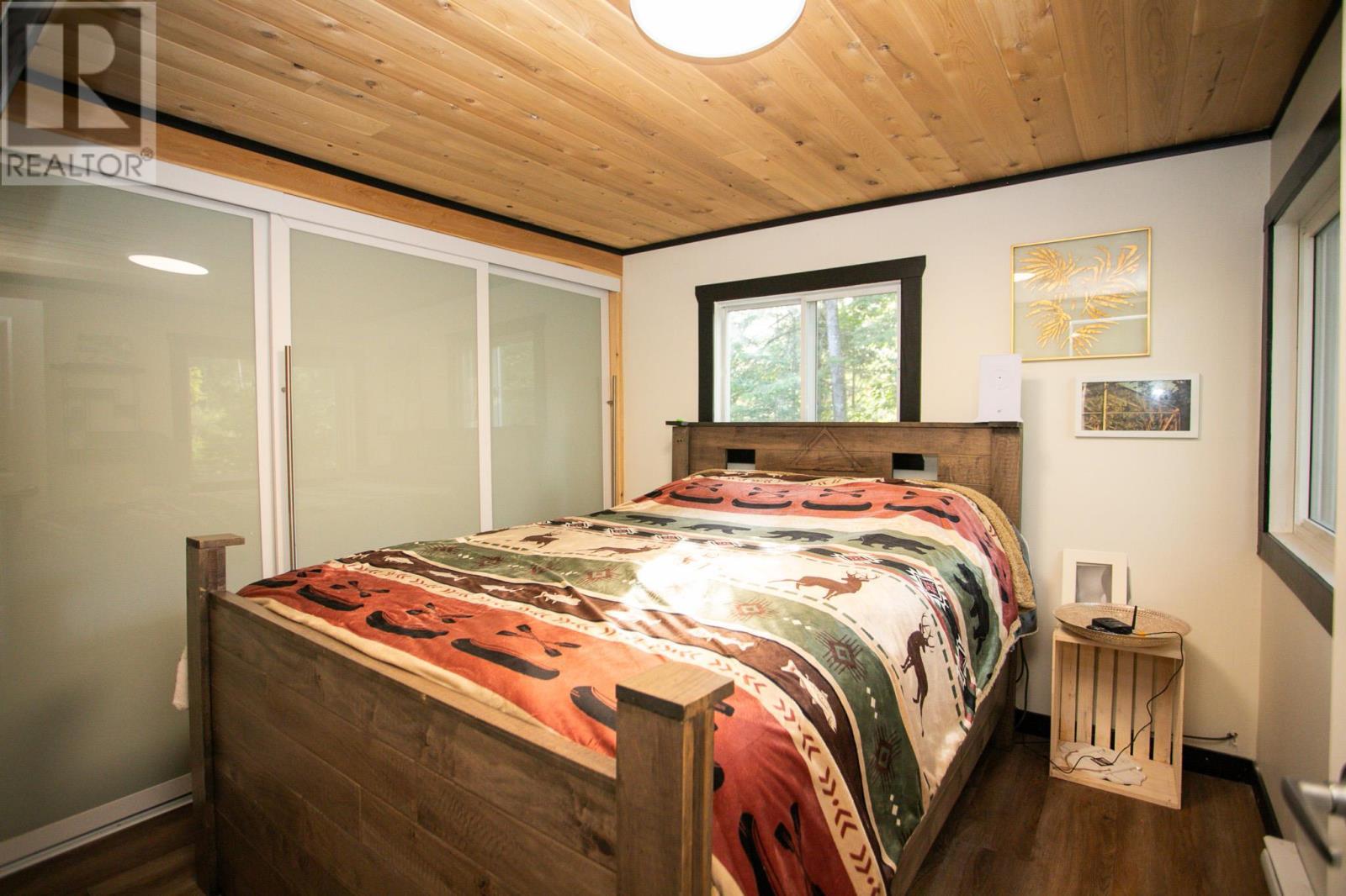 5404 Milford Haven Rd, Hilton Beach, Ontario  P0R 1J0 - Photo 28 - SM252164