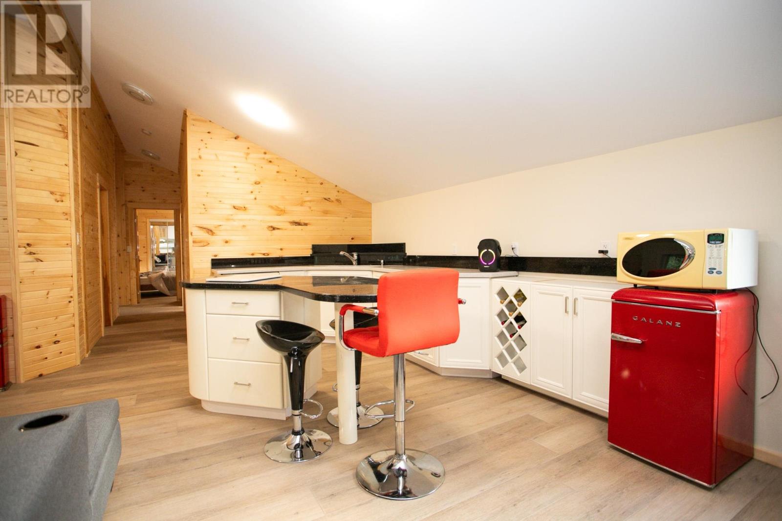 5404 Milford Haven Rd, Hilton Beach, Ontario  P0R 1J0 - Photo 47 - SM252164