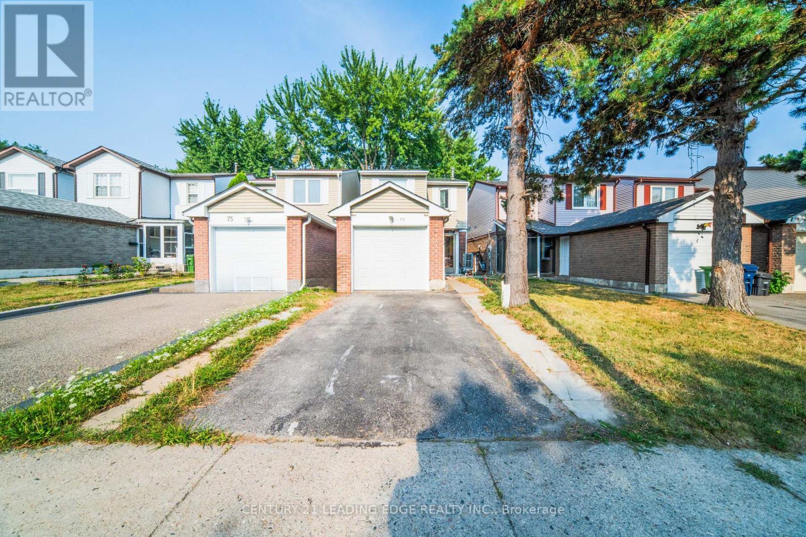 Property at 73 TREETOPS COURT image 2