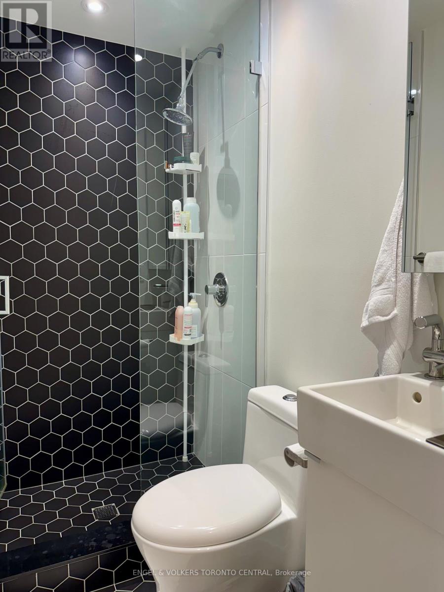 1 - 1555 Bloor Street W, Toronto, Ontario  M6P 1A5 - Photo 14 - W12279991