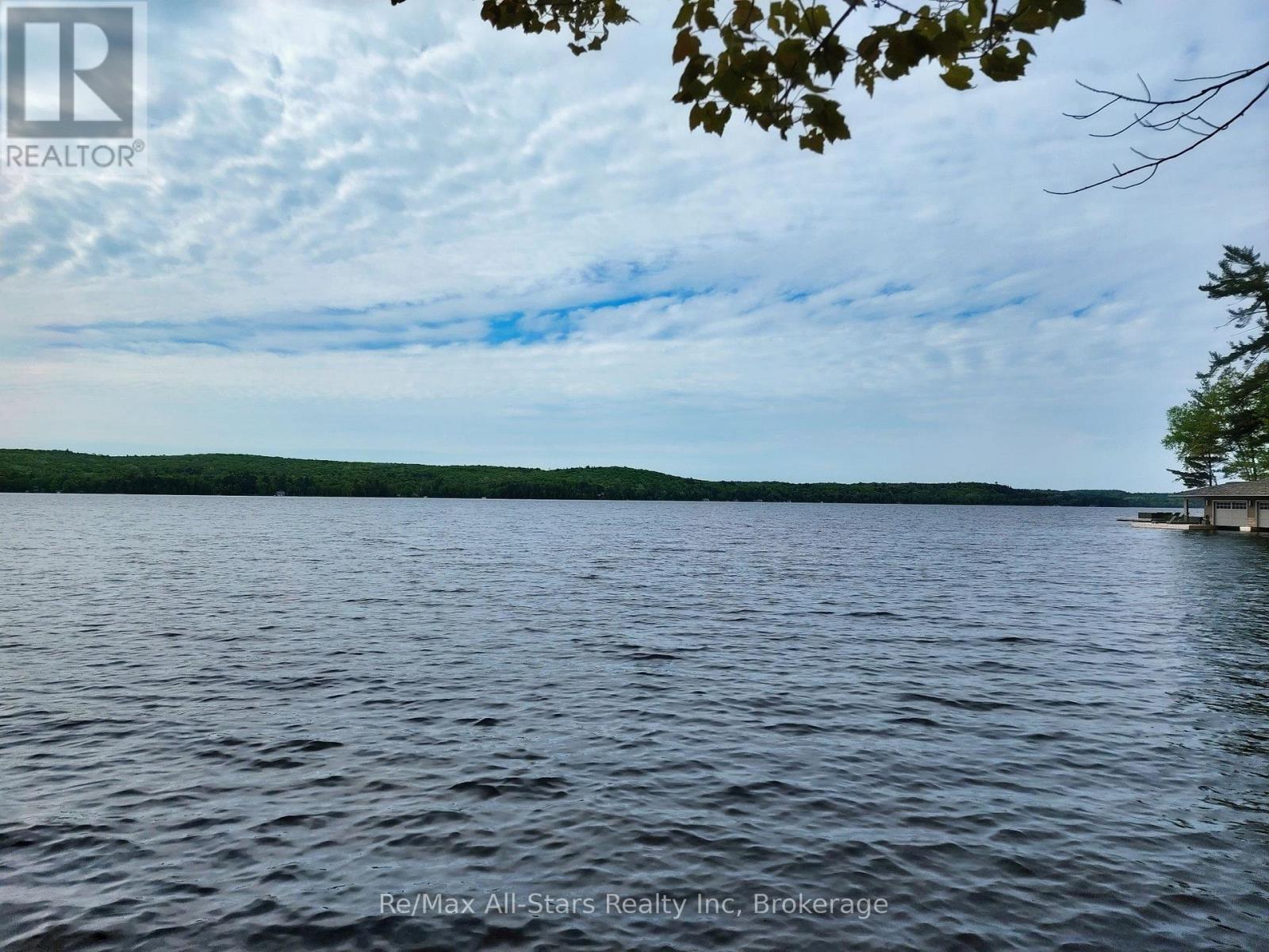 504 Bigwin Island, Lake Of Bays (Franklin), Ontario  P0A 1H0 - Photo 4 - X12192902
