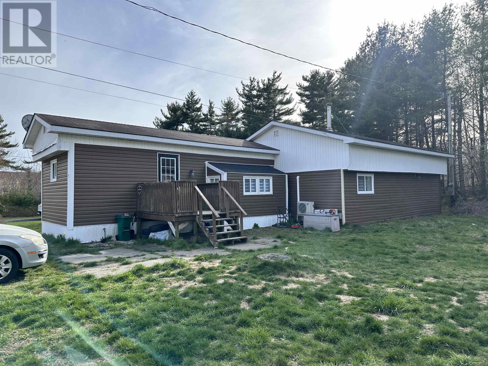 41 School Street, Sandy Point, Nova Scotia  B0T 1W0 - Photo 1 - 202519229