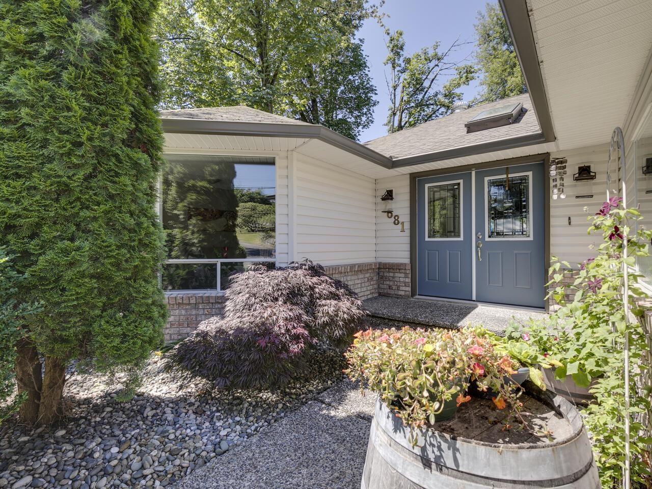 Property at 7681 HORNE STREET image 2
