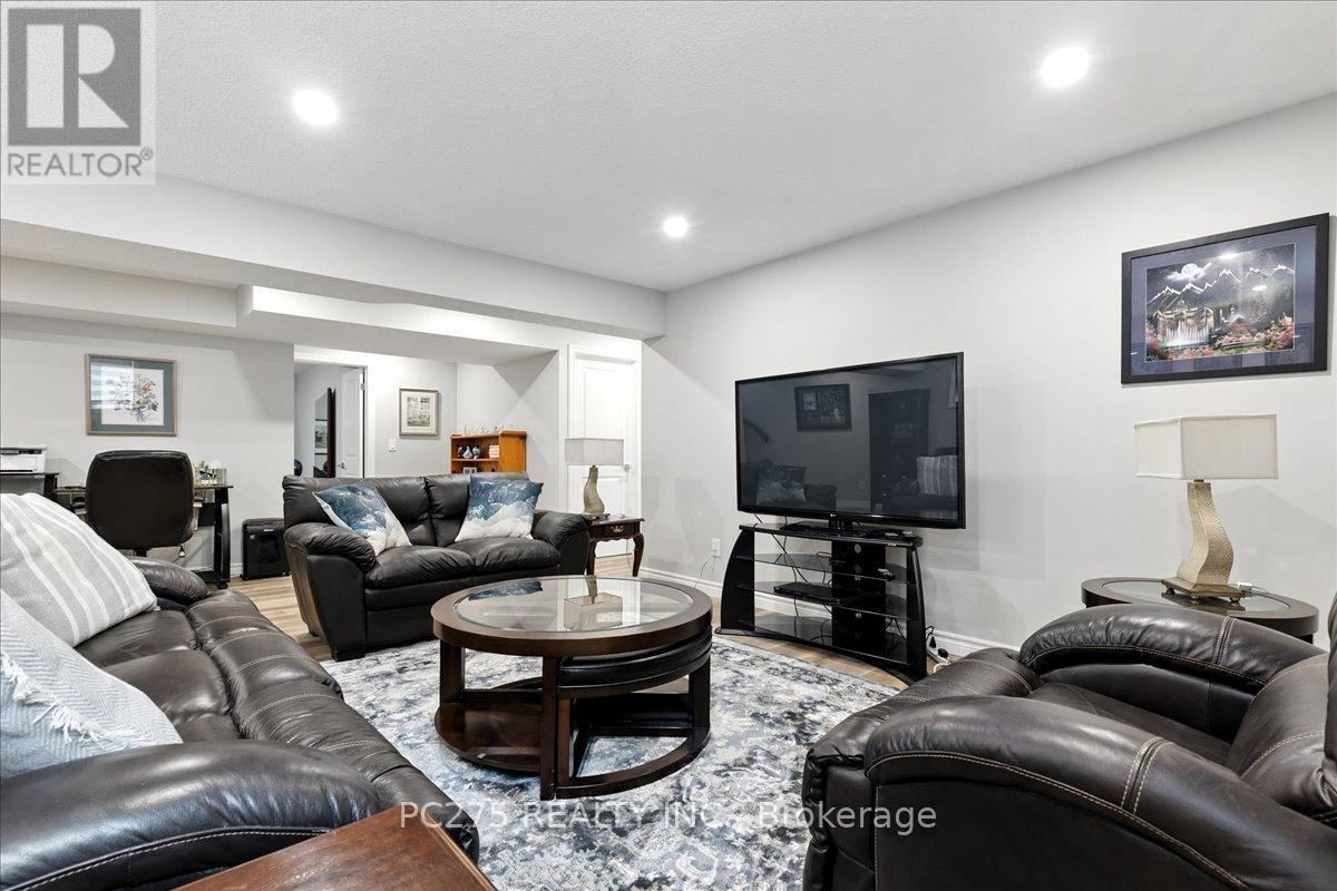 23 Matheson Crescent, East Zorra-Tavistock, Ontario  N0J 1M0 - Photo 31 - X12327012