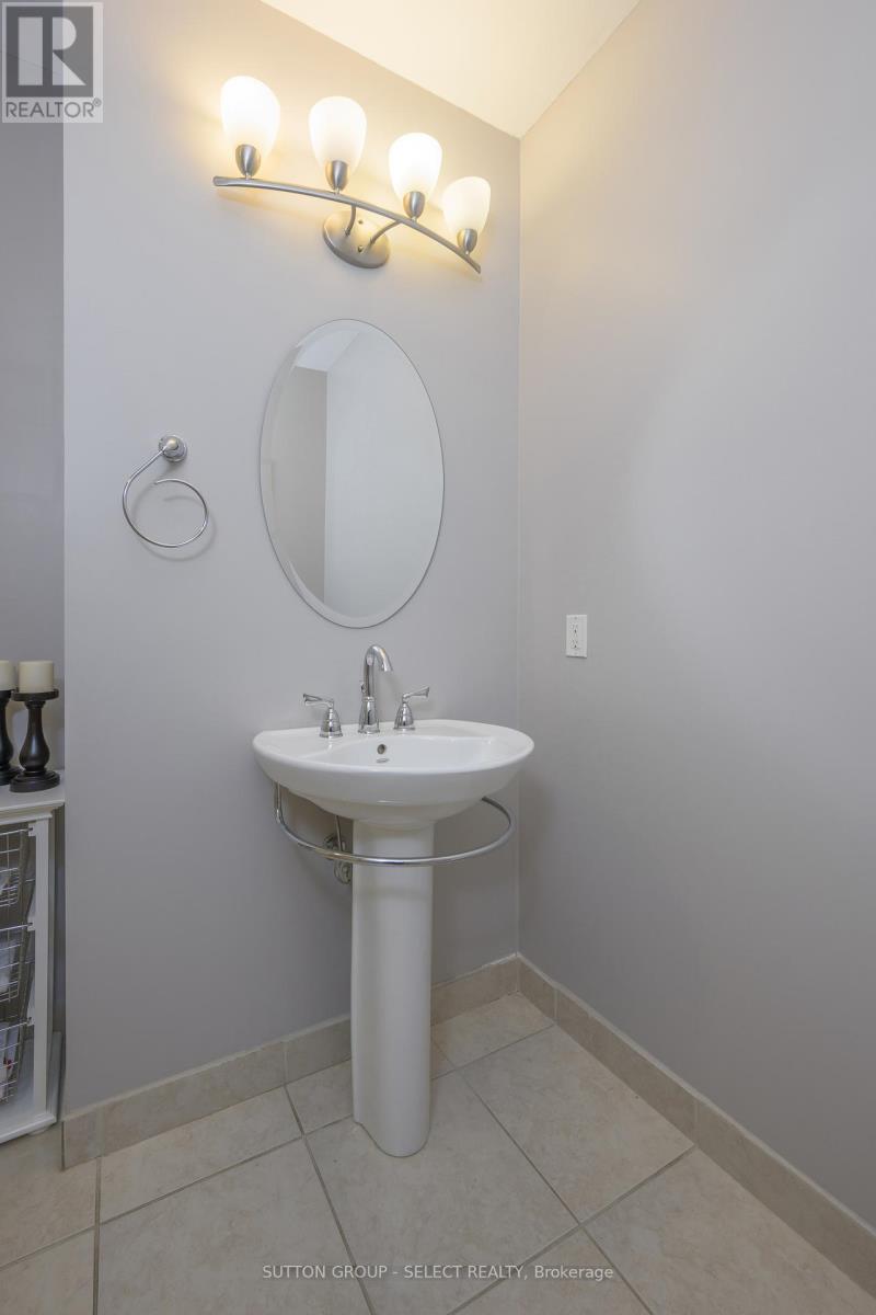 1007 - 250 Pall Mall Street, London East, Ontario  N6A 6K3 - Photo 32 - X12327033