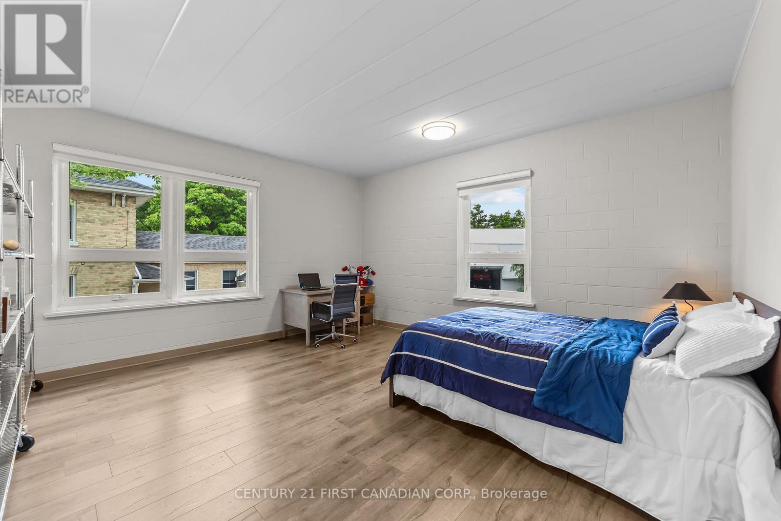 142 Main Street, Lucan Biddulph, Ontario  N0M 2J0 - Photo 28 - X12327051