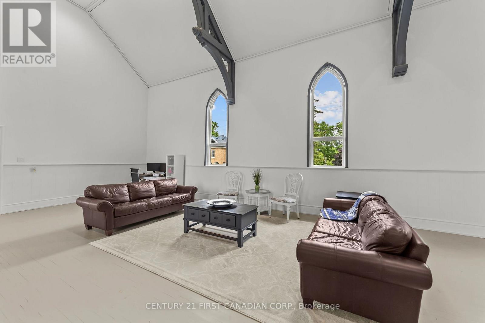 142 Main Street, Lucan Biddulph, Ontario  N0M 2J0 - Photo 38 - X12327051