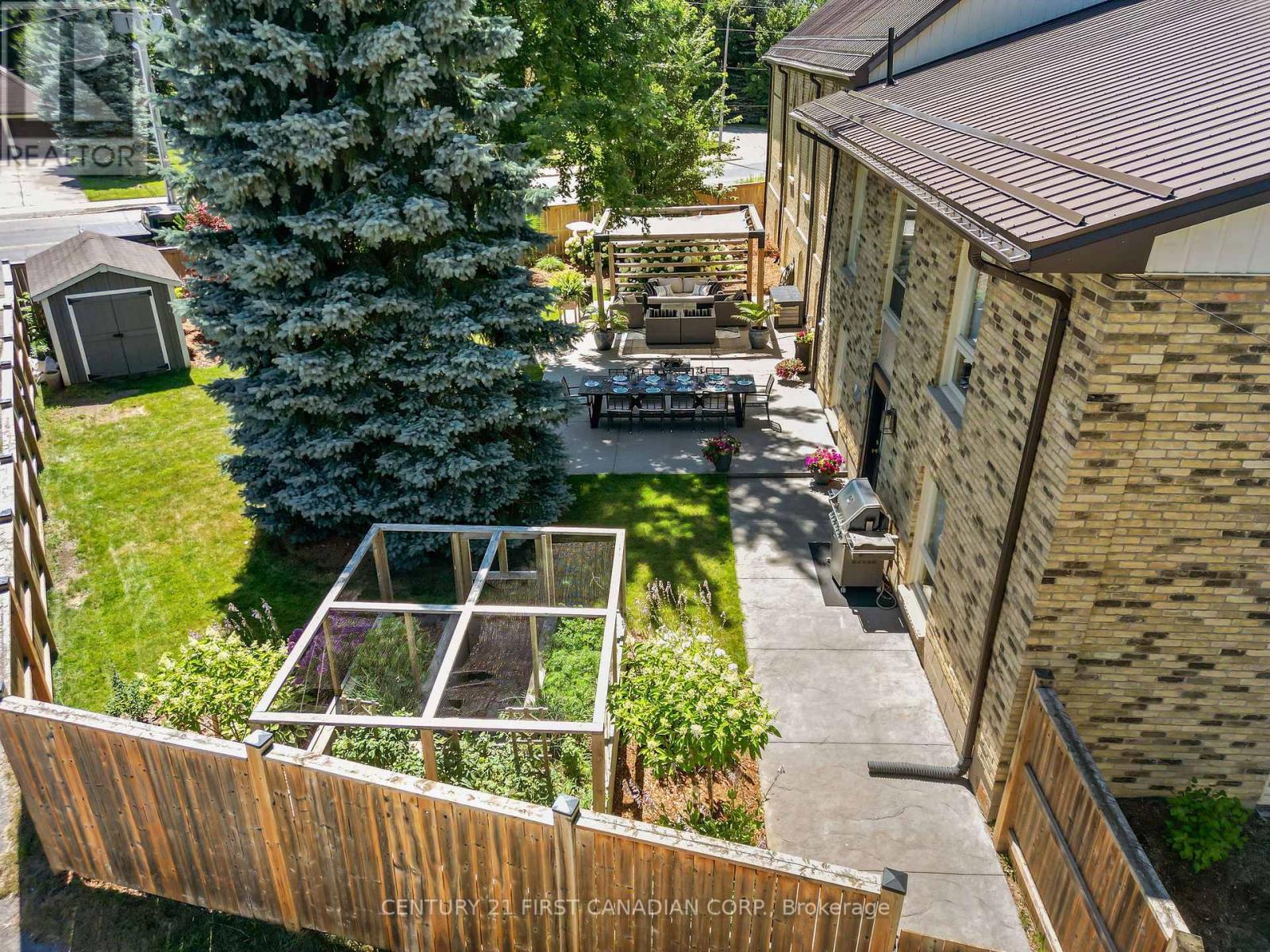 142 Main Street, Lucan Biddulph, Ontario  N0M 2J0 - Photo 41 - X12327051