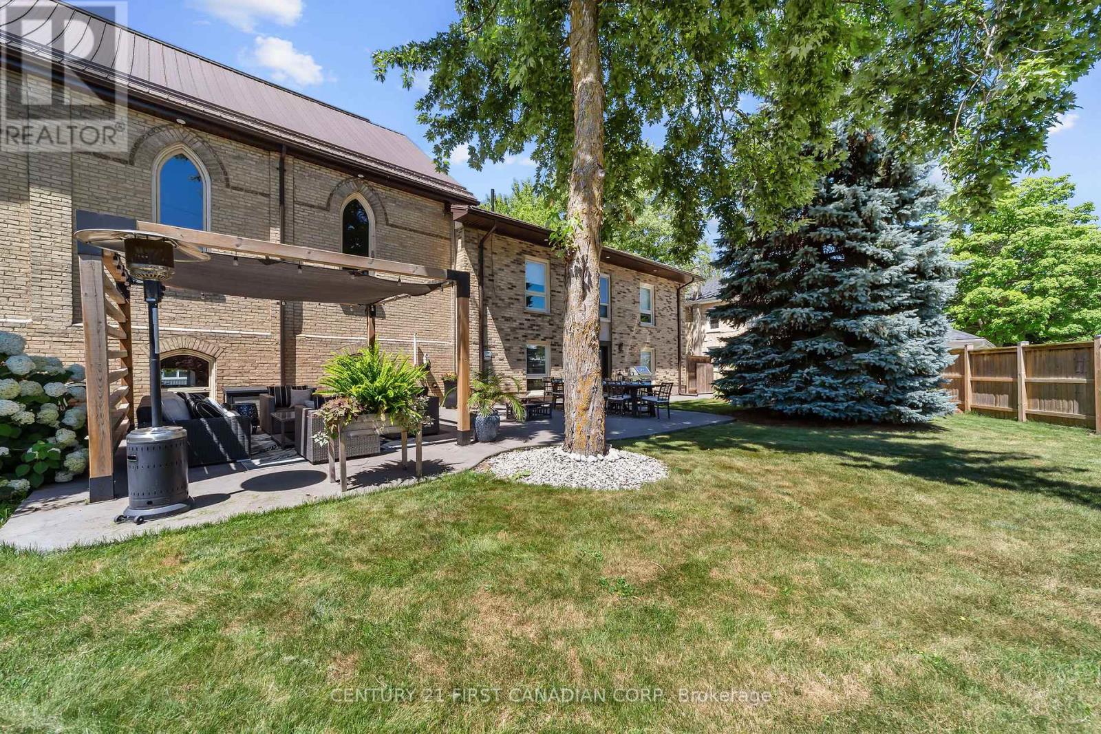 142 Main Street, Lucan Biddulph, Ontario  N0M 2J0 - Photo 47 - X12327051