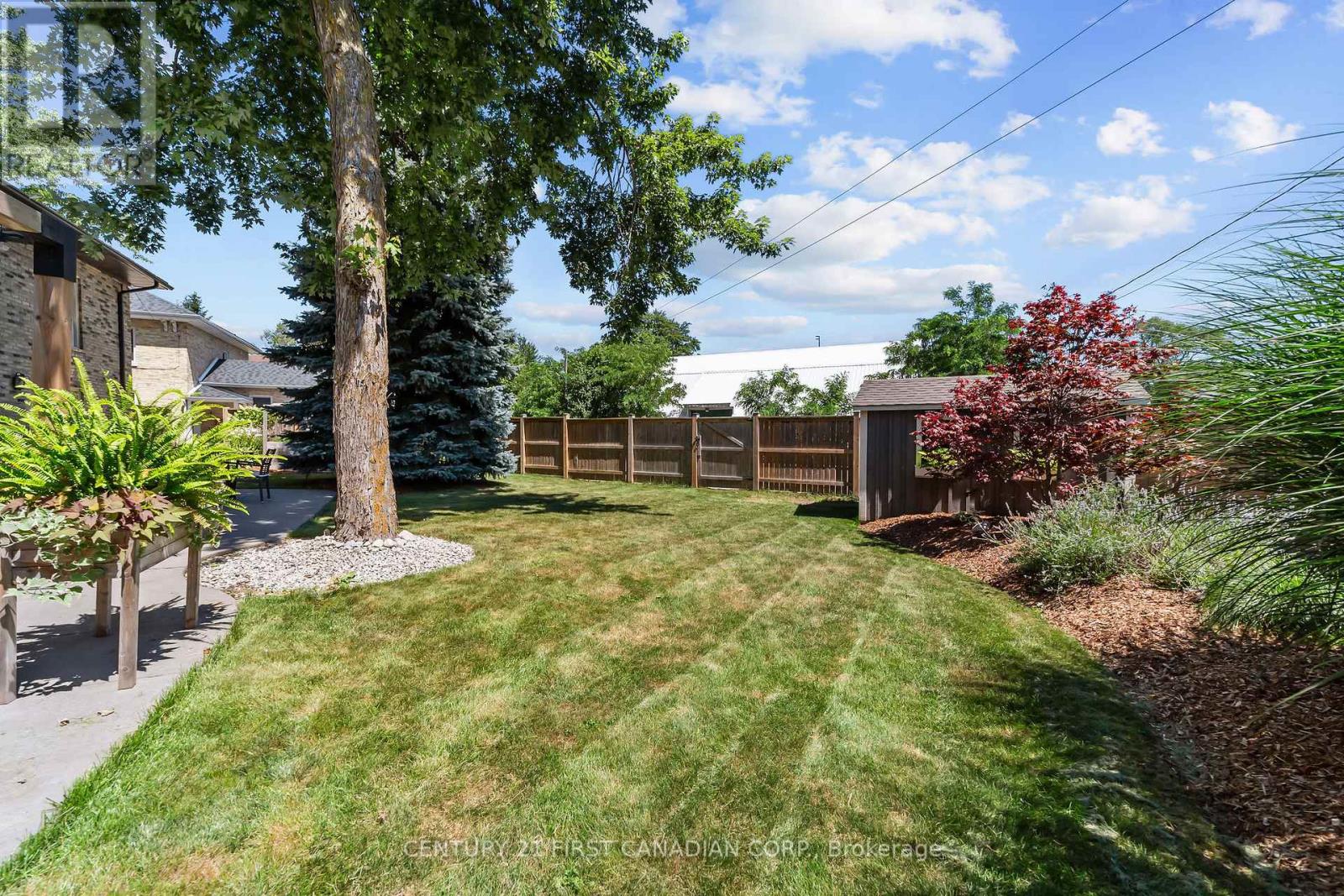 142 Main Street, Lucan Biddulph, Ontario  N0M 2J0 - Photo 48 - X12327051