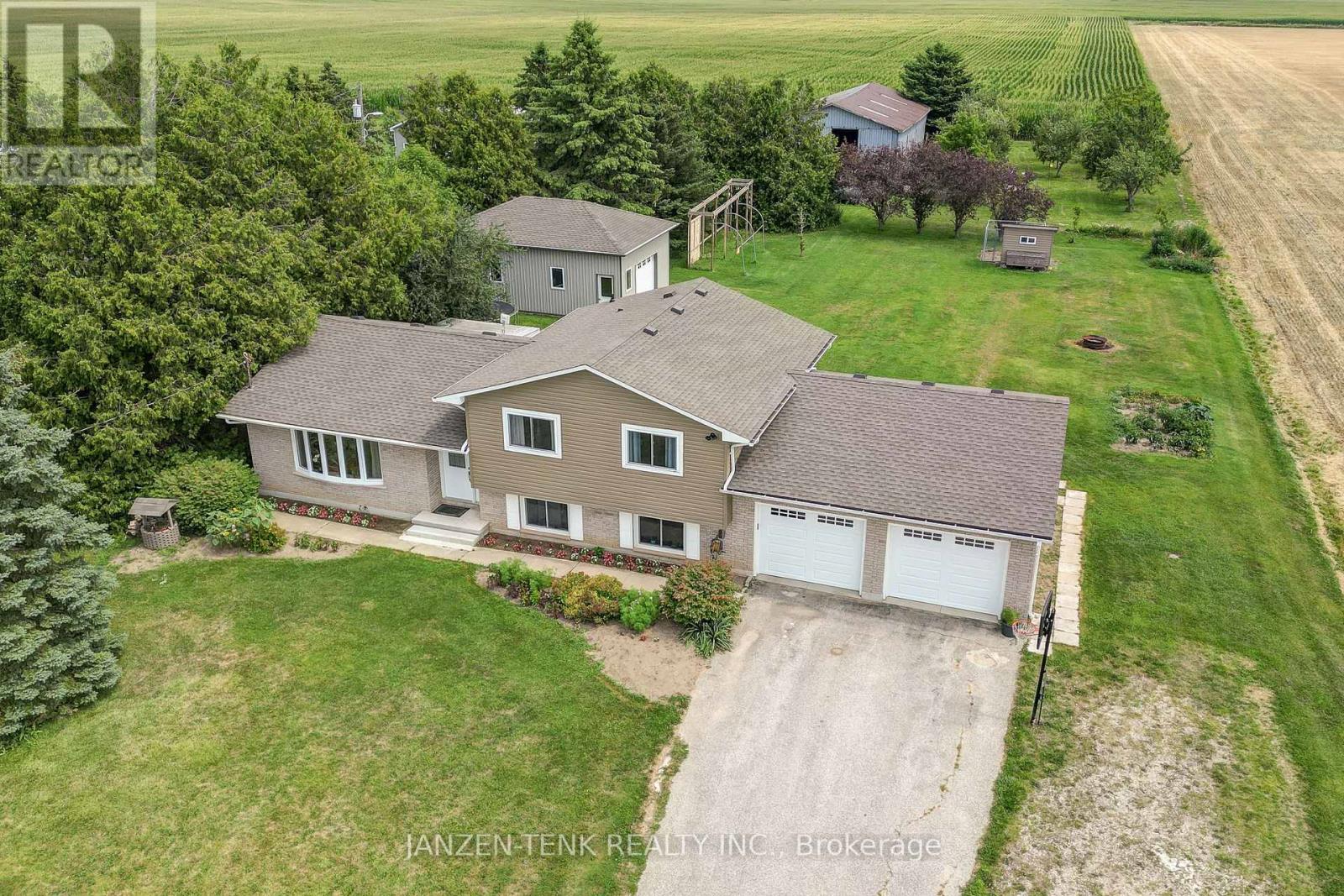 10408 Rogers Road, Malahide, Ontario  N5H 2R6 - Photo 3 - X12327062