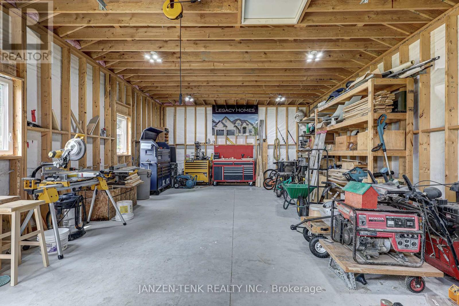 10408 Rogers Road, Malahide, Ontario  N5H 2R6 - Photo 30 - X12327062