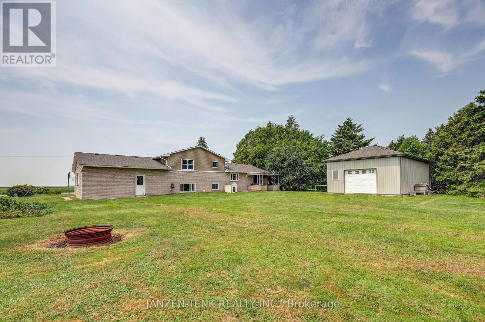 10408 Rogers Road, Malahide, Ontario  N5H 2R6 - Photo 7 - X12327062