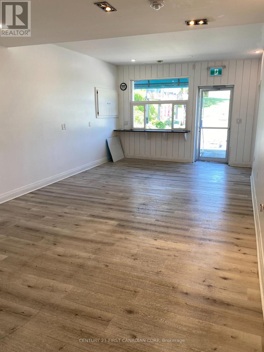 204 Carlow Road, Central Elgin, Ontario  N5L 1C5 - Photo 6 - X12327101
