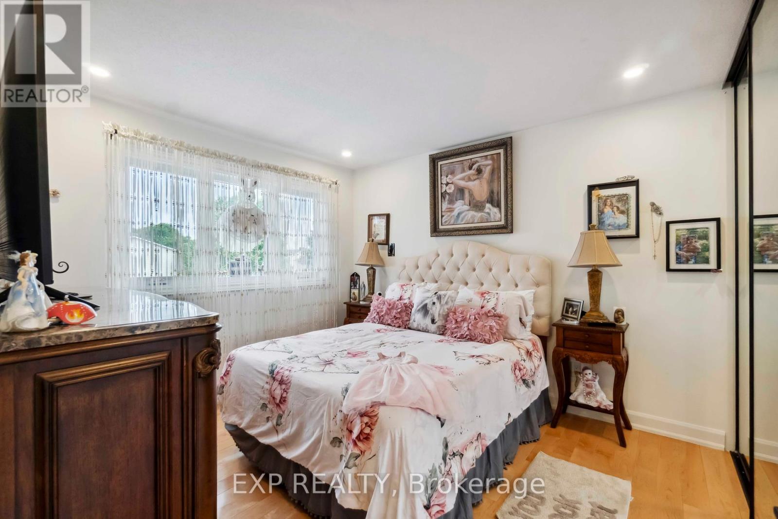 2092 Legrand Crescent, Ottawa, Ontario  K1E 3T6 - Photo 19 - X12326992