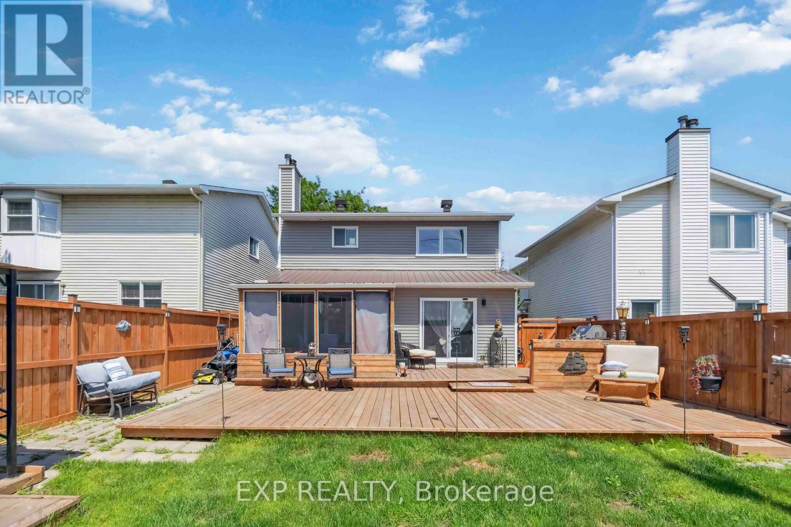 2092 Legrand Crescent, Ottawa, Ontario  K1E 3T6 - Photo 30 - X12326992