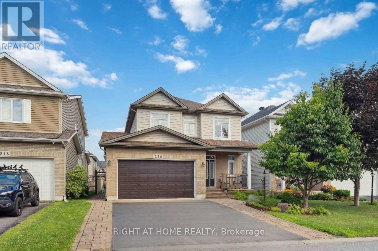 Property at 220 CELTIC RIDGE CRESCENT image 2