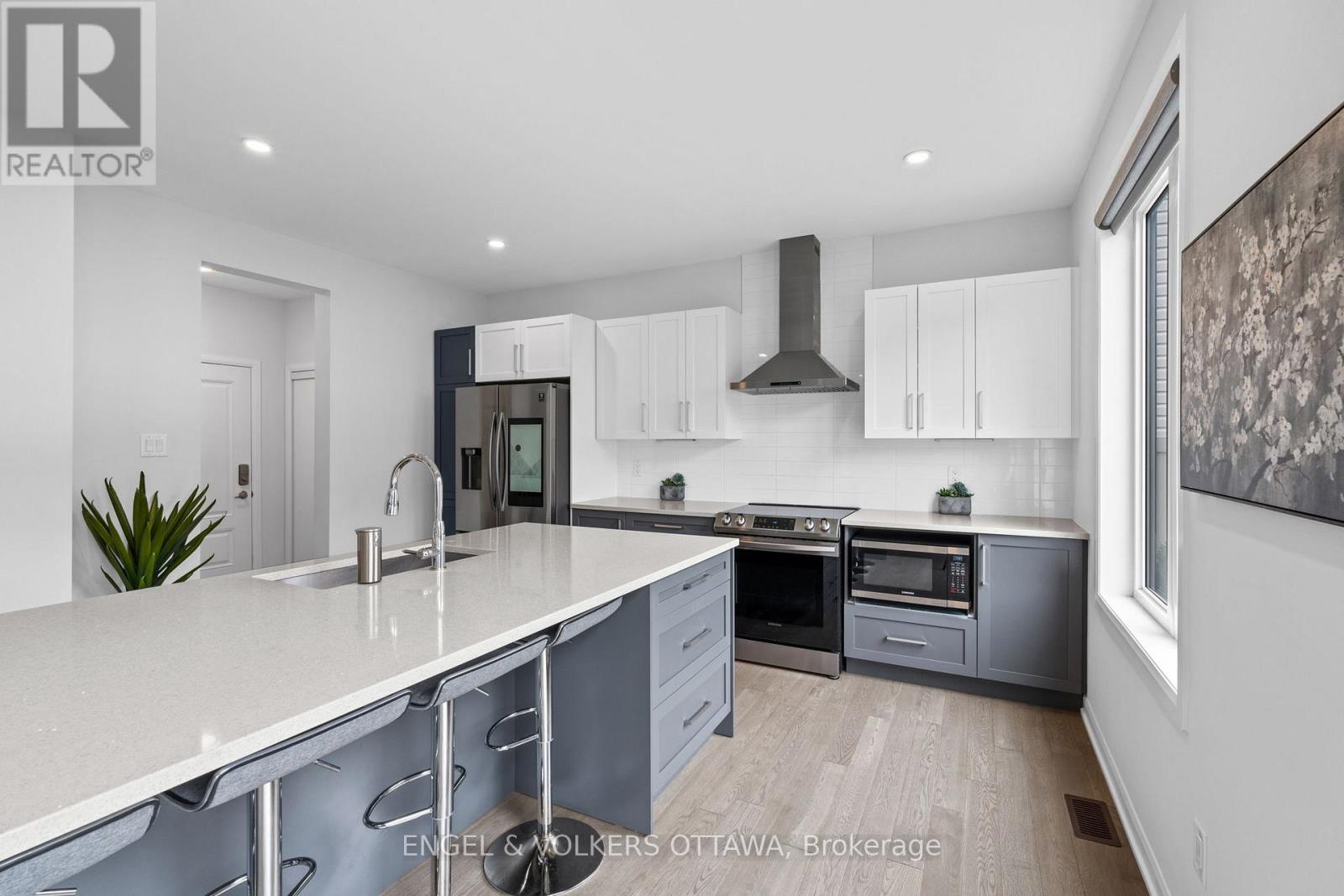 195 Alex Polowin Avenue, Ottawa, Ontario  K2J 6E8 - Photo 13 - X12327171