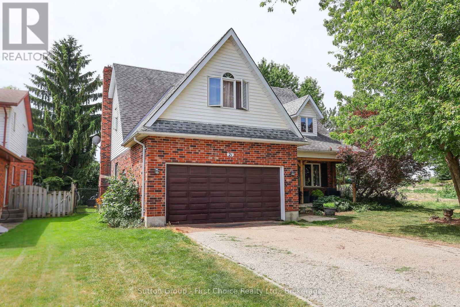 21 Burwell Road, Stratford, Ontario  N5A 7R2 - Photo 2 - X12280151