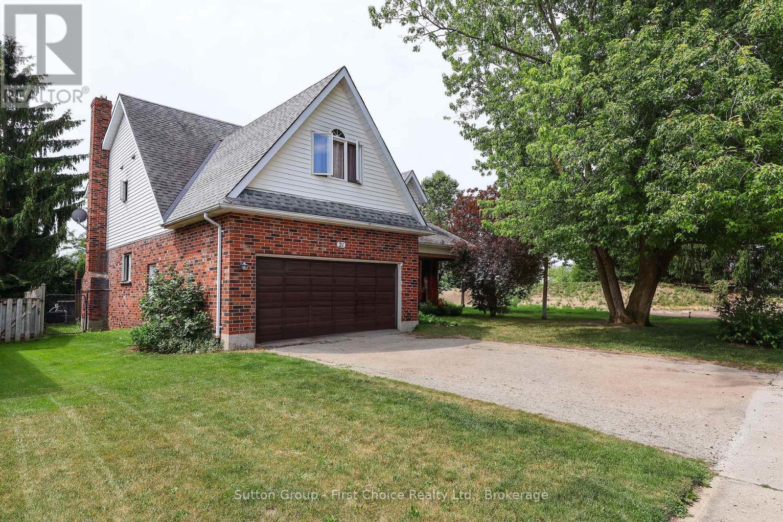 21 Burwell Road, Stratford, Ontario  N5A 7R2 - Photo 3 - X12280151