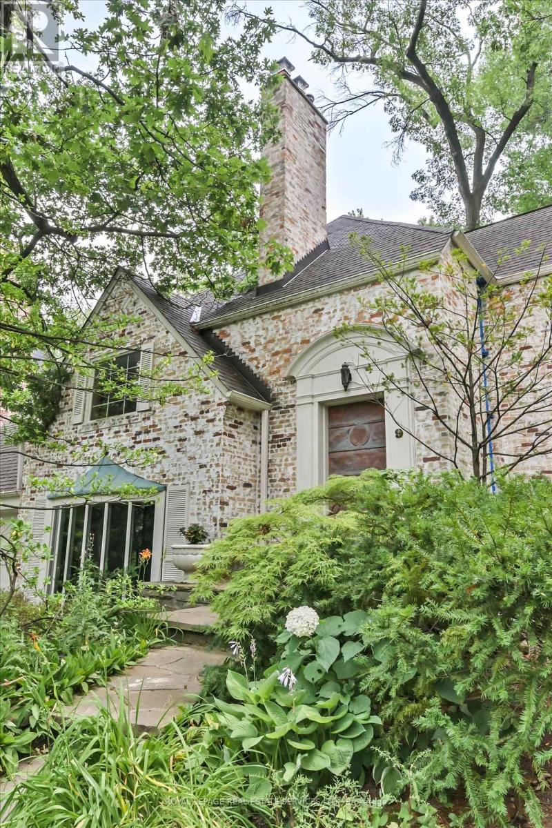 Property at 9 EDENBRIDGE DRIVE image 2