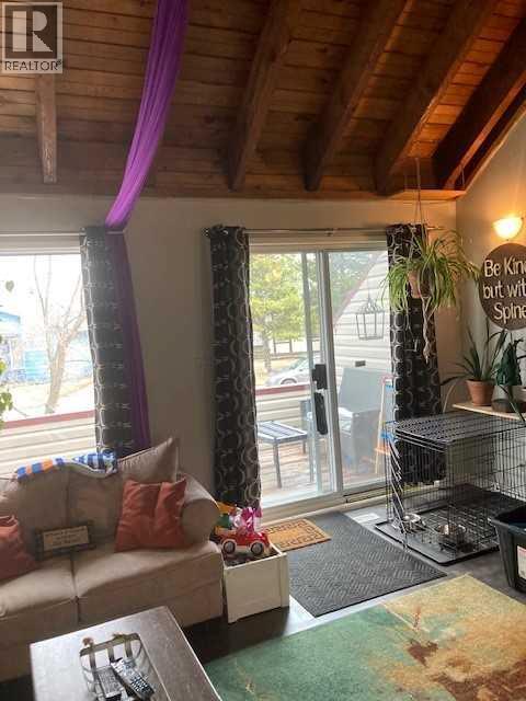 Property at 12114 95B Street image 4