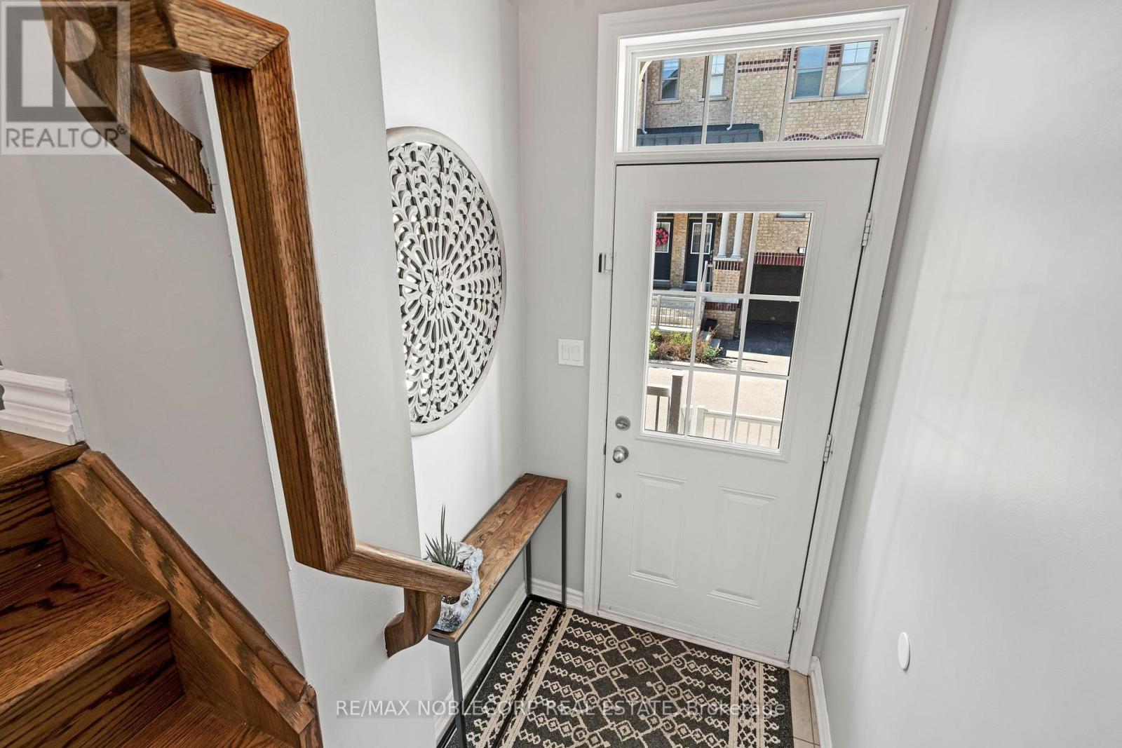 Property at 45 - 10 PORTER AVENUE W image 5