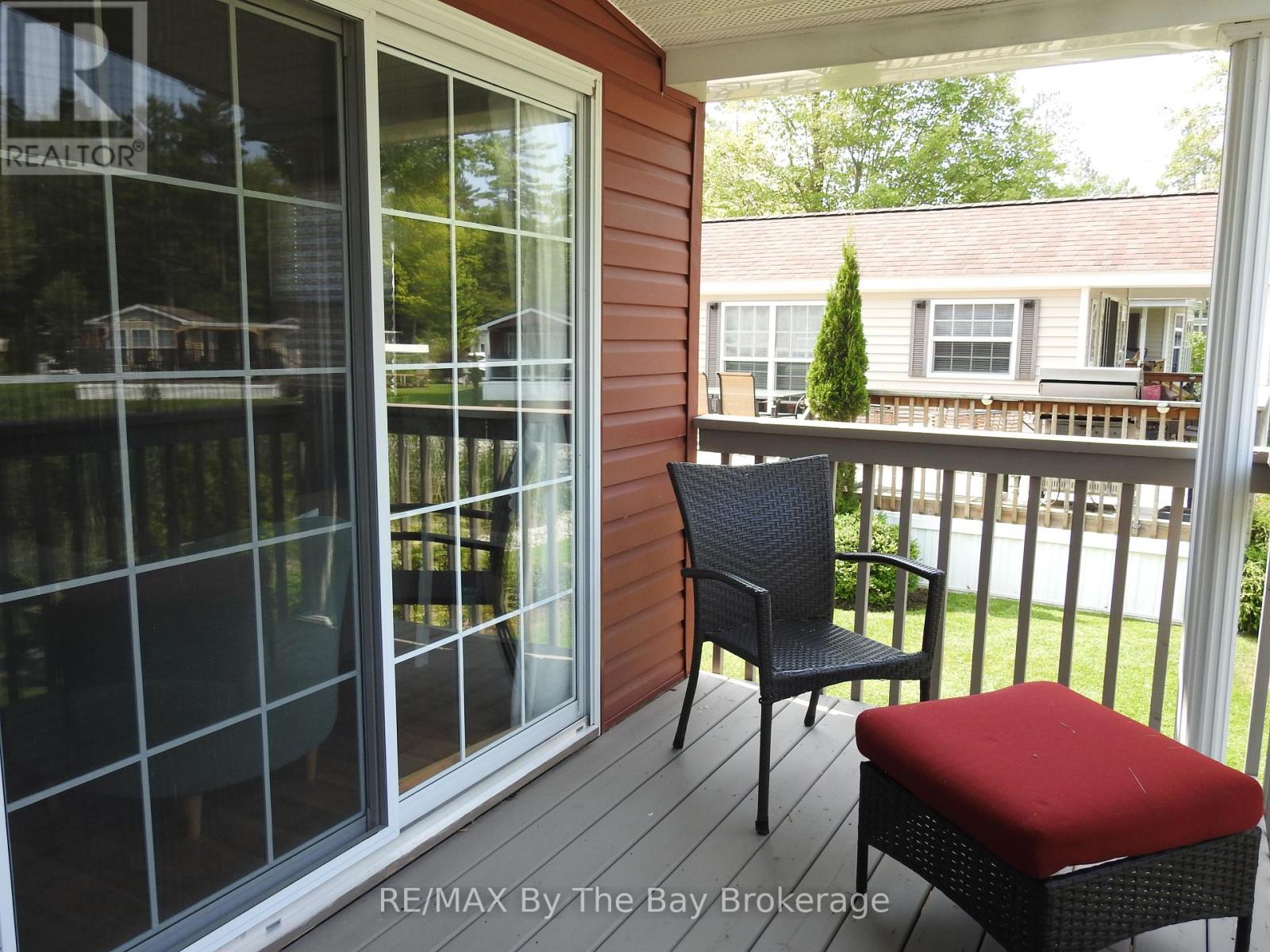 10 Chippewa Trail, Wasaga Beach, Ontario  L9Z 1X7 - Photo 21 - S12327134