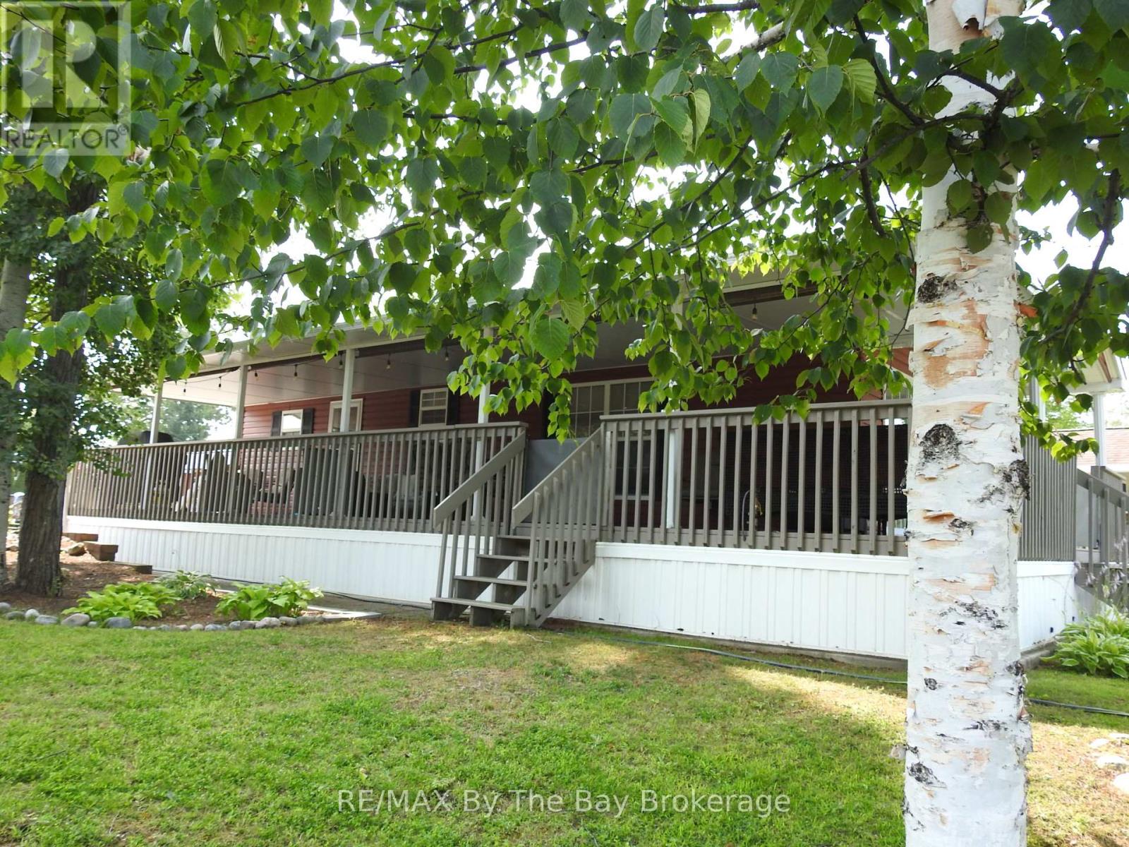 10 Chippewa Trail, Wasaga Beach, Ontario  L9Z 1X7 - Photo 27 - S12327134