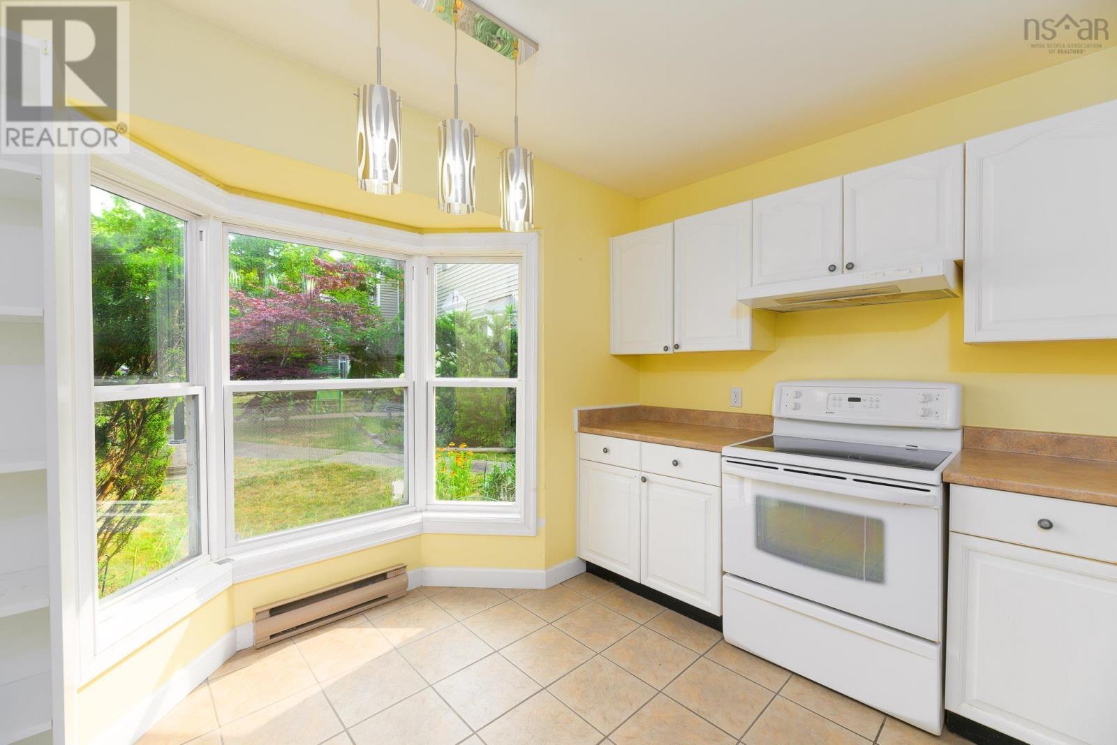 Property at 158 Rutledge Street image 3
