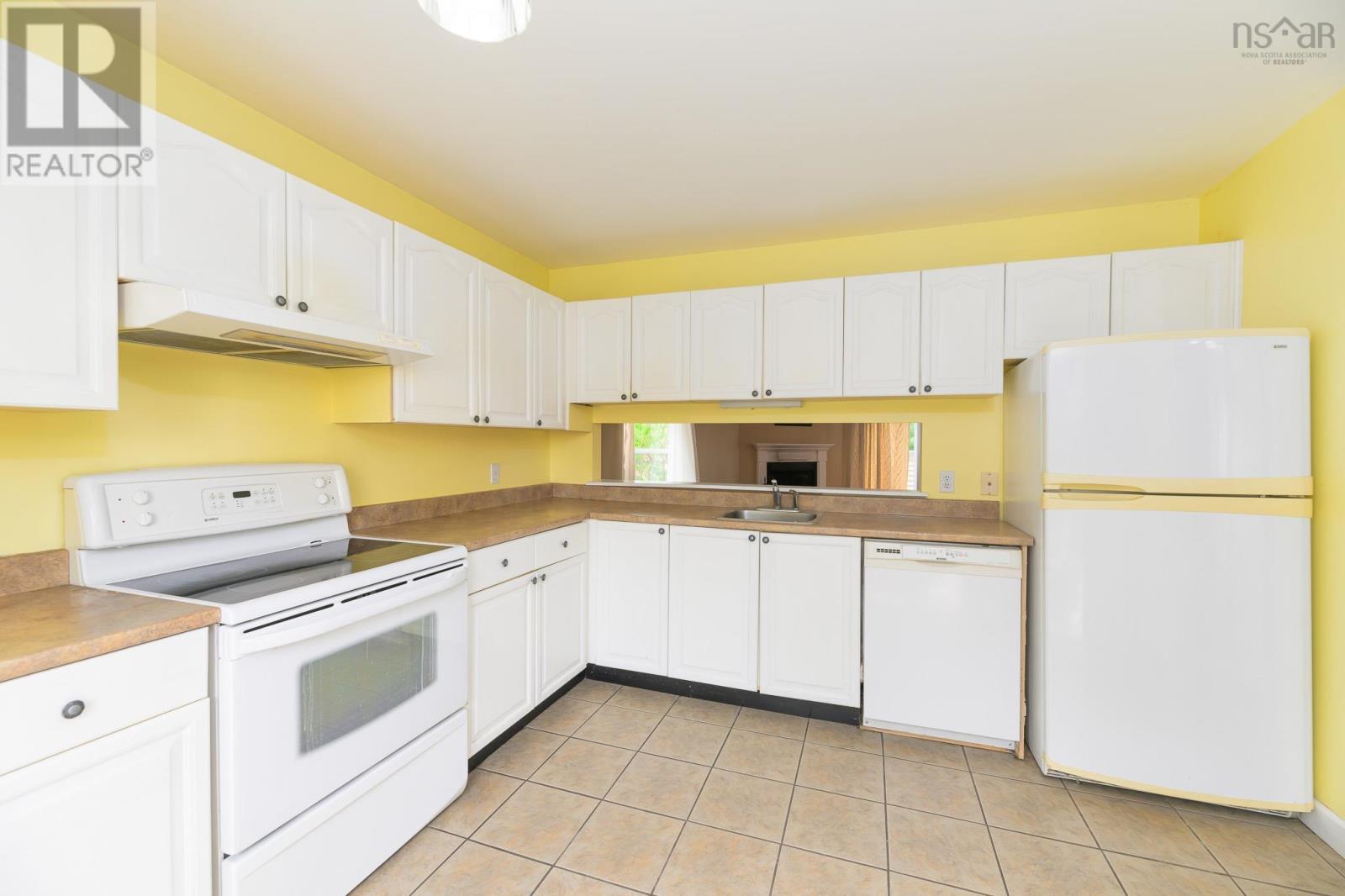 Property at 158 Rutledge Street image 5
